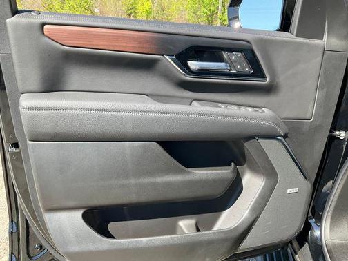 Onyx Black 2026 GMC Yukon Denali