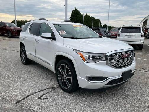 White Frost Tricoat 2017 GMC Acadia Denali
