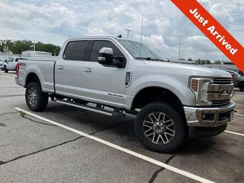 INGOT SILVER METALLIC 2019 Ford F-250 Lariat
