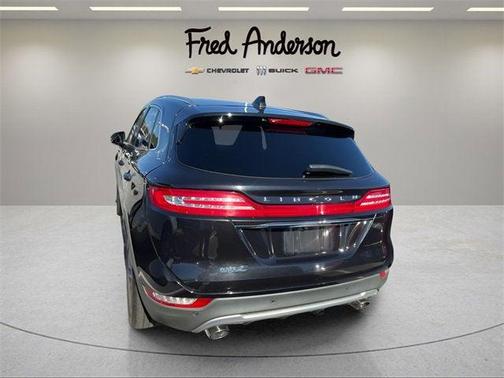 2019 Lincoln MKC Select