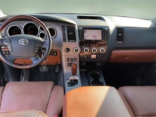 2011 Toyota Sequoia Platinum