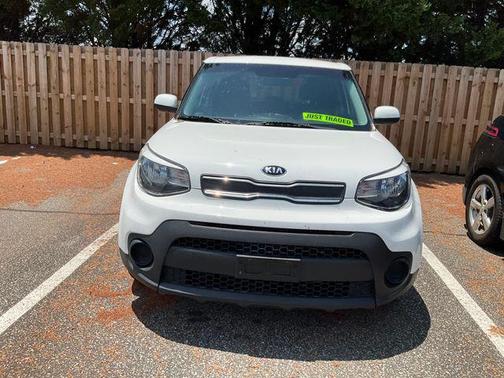 Clear White 2019 Kia Soul Base