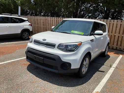 Clear White 2019 Kia Soul Base