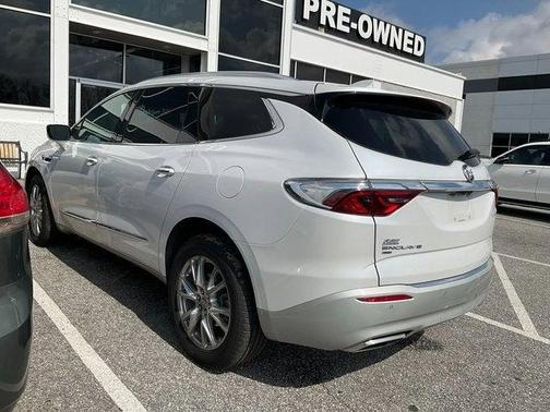 2023 Buick Enclave Premium AWD