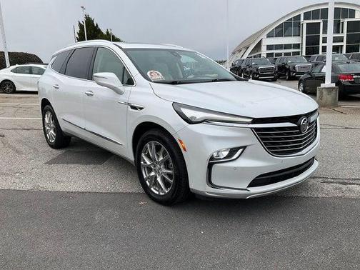 2023 Buick Enclave Premium AWD