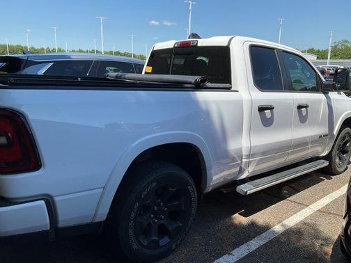 Bright White Clearcoat 2025 RAM 1500 Big Horn/Lone Star