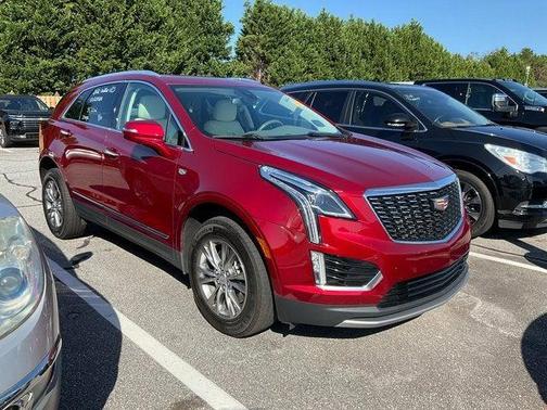2022 Cadillac XT5 Premium Luxury