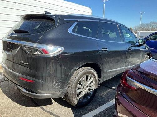 2023 Buick Enclave Avenir FWD