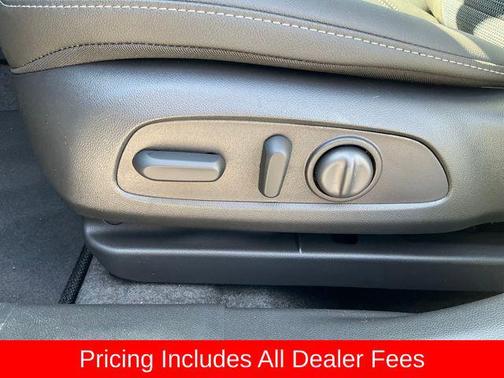 Summit White 2026 Buick Envista Preferred FWD