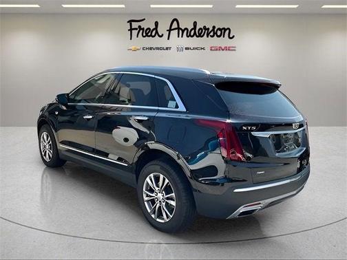 2022 Cadillac XT5 Premium Luxury