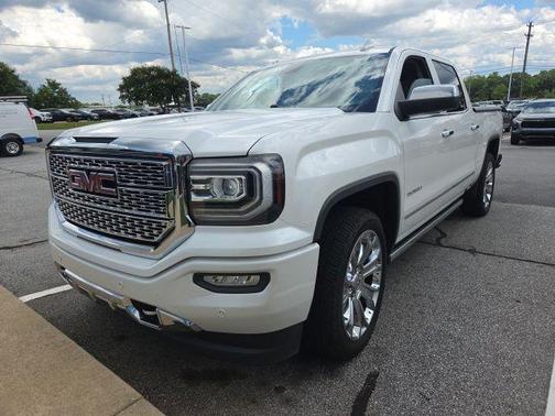 White Frost Tricoat 2017 GMC Sierra 1500 Denali