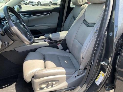 2013 Cadillac XTS Luxury