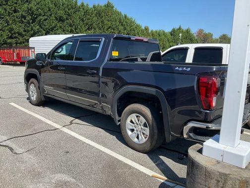 Titanium Rush Metallic 2023 GMC Sierra 1500 SLE