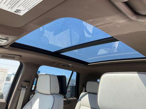 Glacier White Tricoat 2026 GMC Yukon Denali