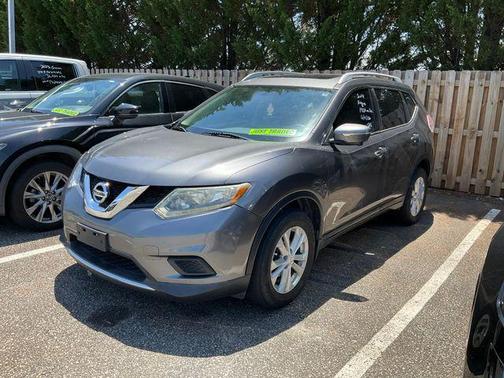 Gun Metallic 2014 Nissan Rogue SV