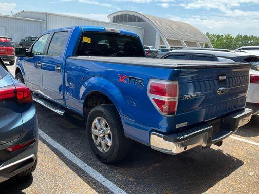 BLUE FLAME METALLIC 2014 Ford F-150 XLT