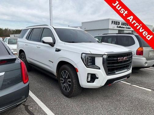 2021 GMC Yukon 4WD AT4