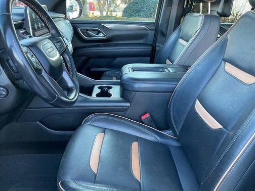 2021 GMC Yukon 4WD AT4