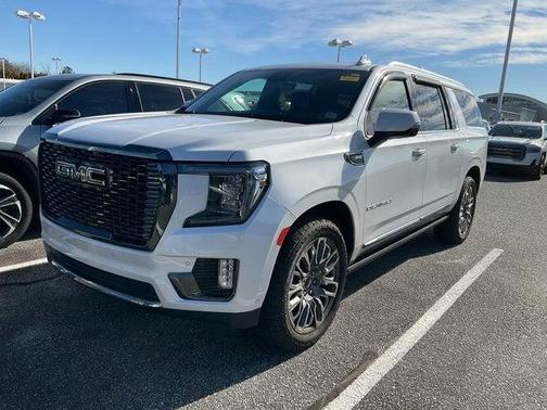 2023 GMC Yukon XL Denali Ultimate