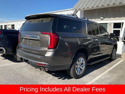 Smokey Quartz Metallic 2021 GMC Yukon XL Denali