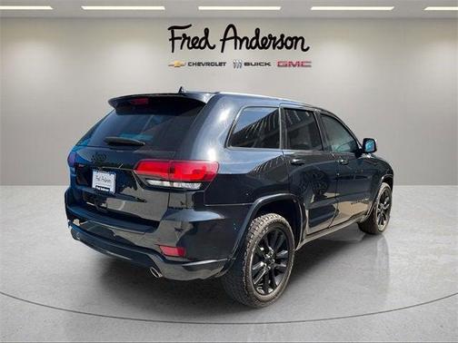 2017 Jeep Grand Cherokee Altitude