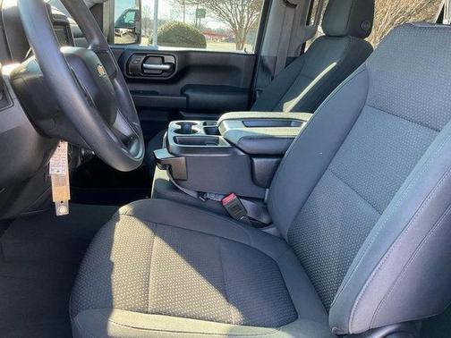 2022 Chevrolet Silverado 2500 Custom