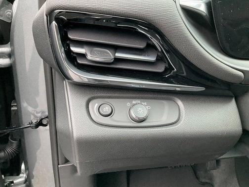 2026 Buick Envista Avenir FWD