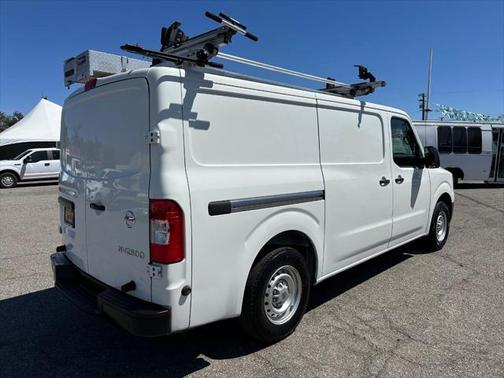 2021 Nissan NV Cargo NV2500 HD S V6