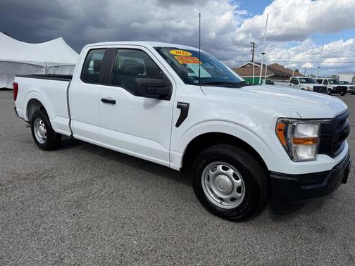 Oxford White 2022 Ford F-150 XL