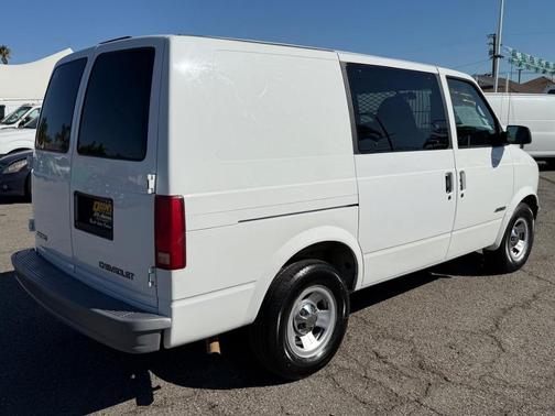 2002 Chevrolet Astro Base