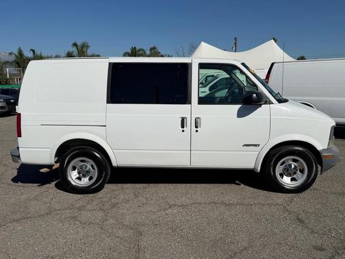 2002 Chevrolet Astro Base