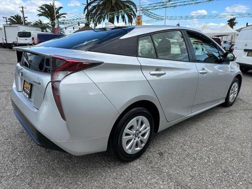 2018 Toyota Prius One