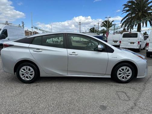 2018 Toyota Prius One