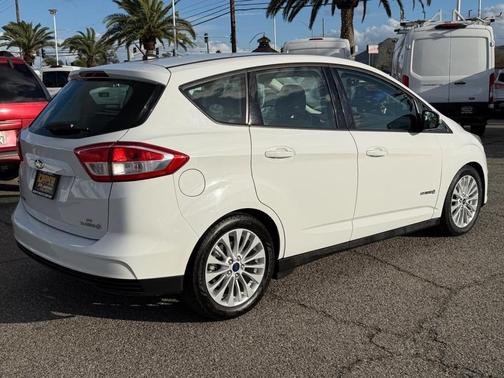 2017 Ford C-Max Hybrid SE