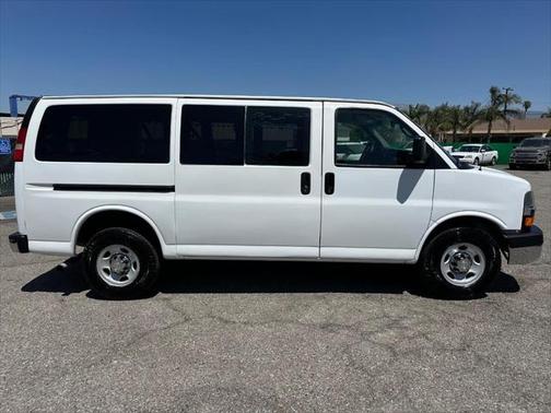 2013 Chevrolet Express 2500 LT