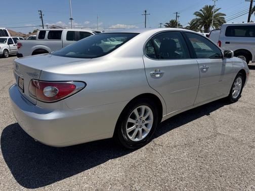 Millennium Silver Metallic 2003 Lexus ES 300 Base