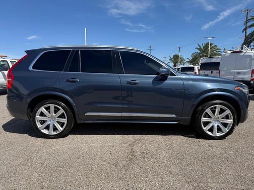 Denim Blue Metallic 2018 Volvo XC90 T6 Inscription