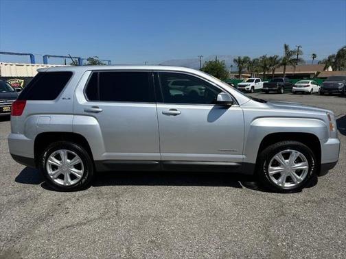 2017 GMC Terrain SLE-1
