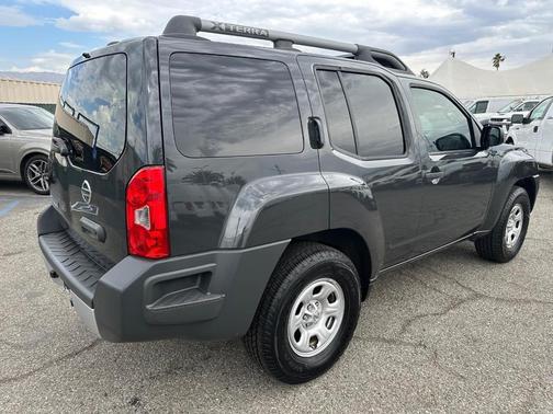 2015 Nissan Xterra X