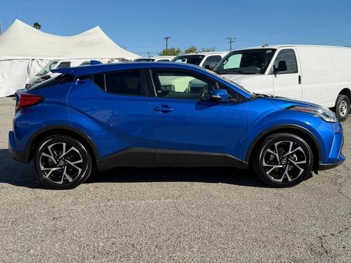 2020 Toyota C-HR XLE
