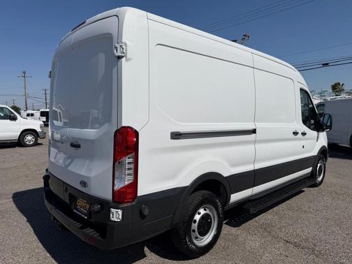 Oxford White 2016 Ford Transit-350 Base