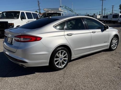 2017 Ford Fusion Hybrid S