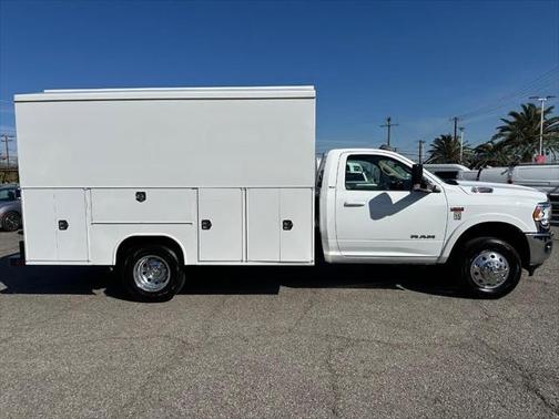 2020 RAM 3500 Tradesman/SLT