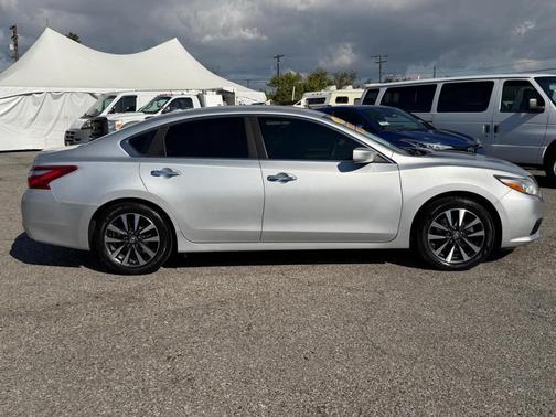 2016 Nissan Altima 2.5 SV