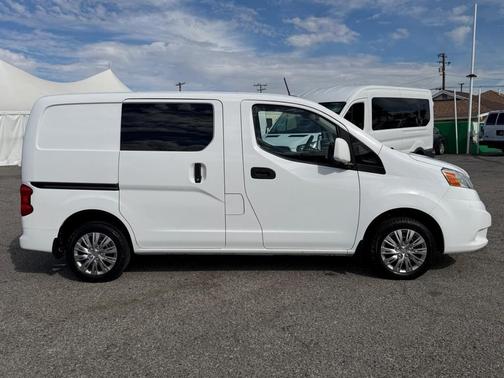2021 Nissan NV200 SV