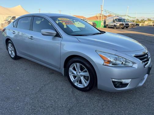 2015 Nissan Altima 2.5 SV