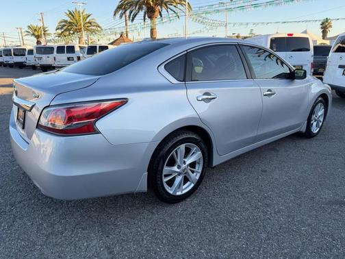 2015 Nissan Altima 2.5 SV