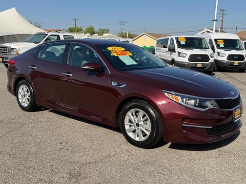 Sangria 2018 Kia Optima LX