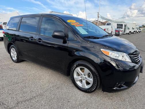 2014 Toyota Sienna 