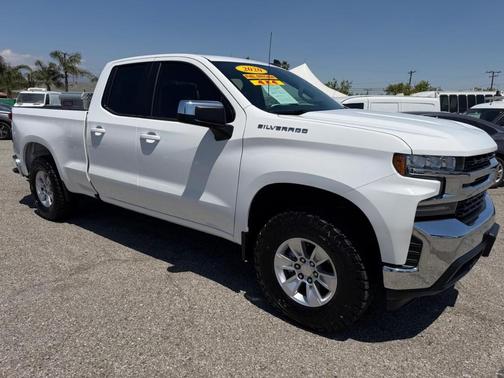 Summit White 2020 Chevrolet Silverado 1500 LT
